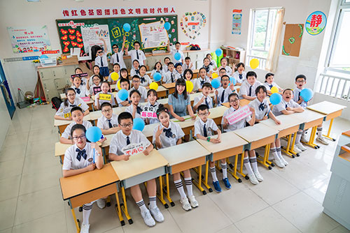 莲都小学生毕业季集体照拍摄